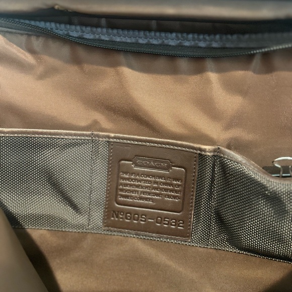 Coach Prescott Briefcase - Picture 6 of 9